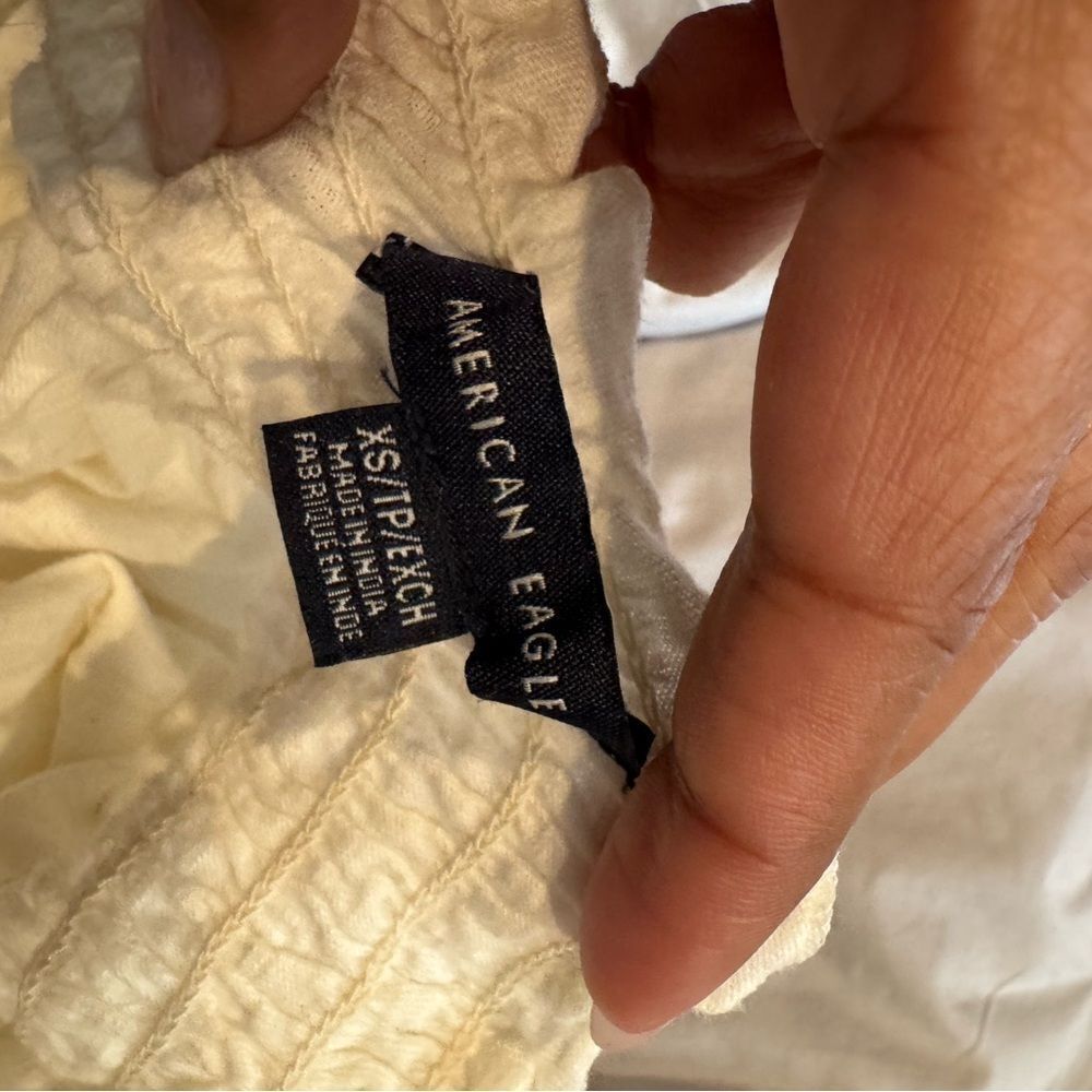 American Eagle Outfitters Cream Smocked Blouse in size XS - Picture 5 of 6